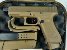 Laden Sie das Bild in den Galerie-Viewer, Glock 19 X mit Gewindelauf + TIMNEY ALPHA TRIGGER