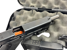 Laden Sie das Bild in den Galerie-Viewer, RESERVIERT! Fast neue Glock 34 Gen 5 MOS FS