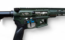 Laden Sie das Bild in den Galerie-Viewer, Grand Power GP R15 Freya Skeleton 14,5&#39;&#39; OD Green Kal. .223 Rem/5,56 Nato