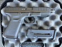 Laden Sie das Bild in den Galerie-Viewer, „Reserviert“ gebrauchte Glock 44 FS Gewindelauf inkl. Perf. Trigger