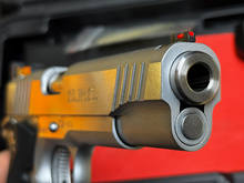 Laden Sie das Bild in den Galerie-Viewer, SPS Falcon 1911er Kal. 9mm Luger