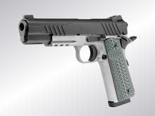 Laden Sie das Bild in den Galerie-Viewer, Aktion!! SAVAGE 1911 GOVT STYLE TWO-TONE WITH RAIL Kal. .45 Auto